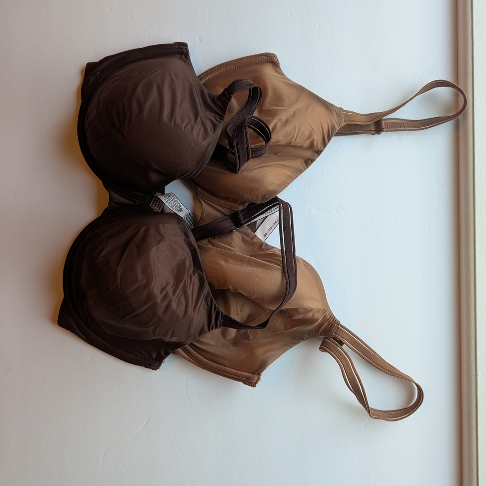 (2) Victoria's Secret Lined Perfect Coverage Bras